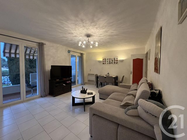Appartement F4 à vendre - 4 pièces - 70.0 m2 - LA SEYNE SUR MER - 83 - PROVENCE-ALPES-COTE-D-AZUR - Century 21 Cap Sicié Immobilier