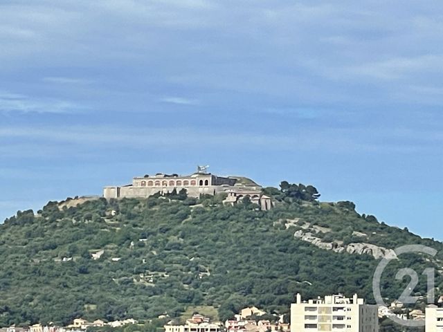 Appartement à vendre - 4 pièces - 87.0 m2 - LA SEYNE SUR MER - 83 - PROVENCE-ALPES-COTE-D-AZUR - Century 21 Cap Sicié Immobilier