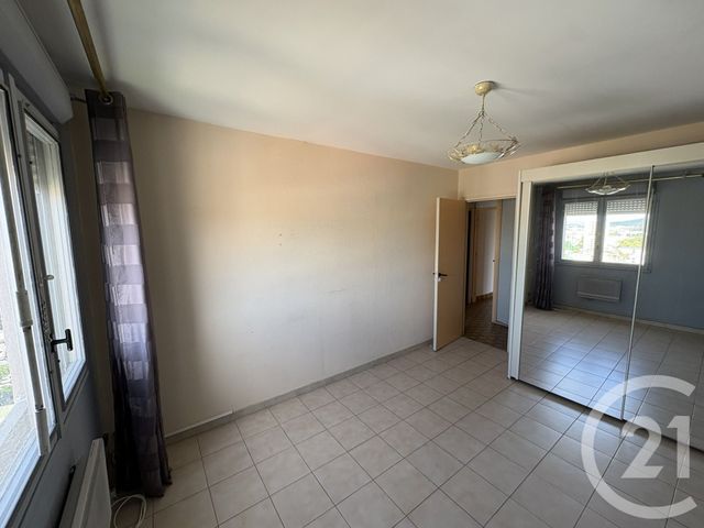 Appartement à vendre - 4 pièces - 87.0 m2 - LA SEYNE SUR MER - 83 - PROVENCE-ALPES-COTE-D-AZUR - Century 21 Cap Sicié Immobilier