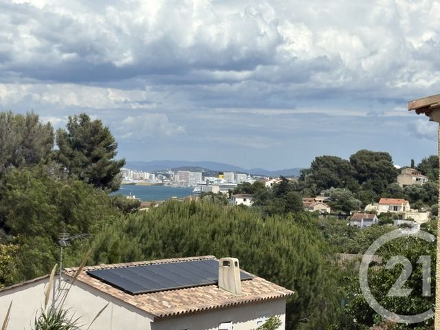 maison à vendre - 4 pièces - 134.0 m2 - LA SEYNE SUR MER - 83 - PROVENCE-ALPES-COTE-D-AZUR - Century 21 Cap Sicié Immobilier
