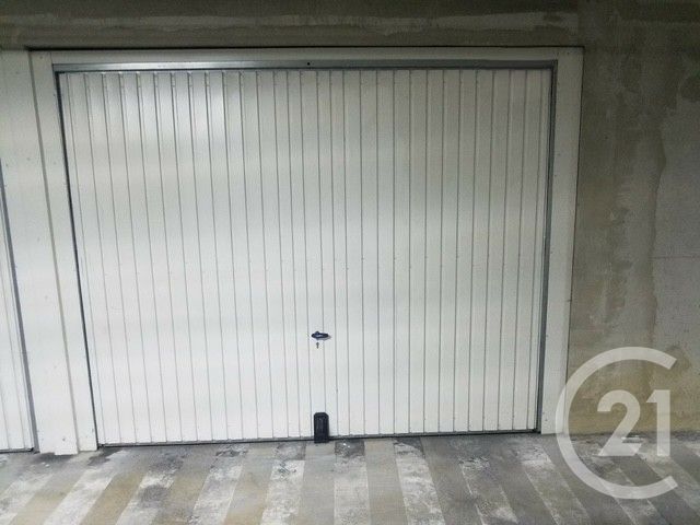 parking - LA SEYNE SUR MER - 83