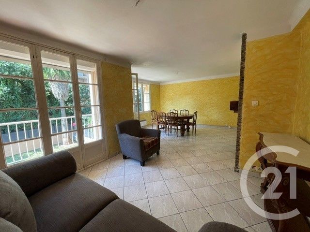 Appartement F5 à vendre - 5 pièces - 77.5 m2 - LA SEYNE SUR MER - 83 - PROVENCE-ALPES-COTE-D-AZUR - Century 21 Cap Sicié Immobilier