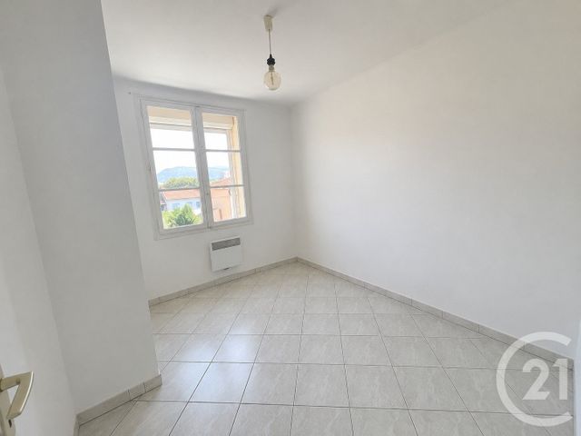 Appartement F5 à vendre - 5 pièces - 77.5 m2 - LA SEYNE SUR MER - 83 - PROVENCE-ALPES-COTE-D-AZUR - Century 21 Cap Sicié Immobilier