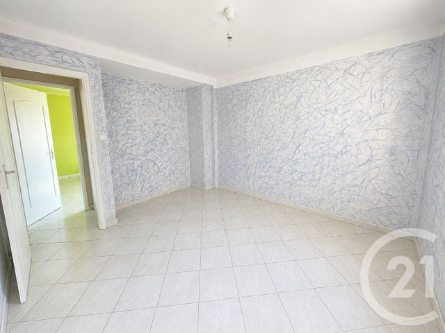 Appartement F5 à vendre - 5 pièces - 77.5 m2 - LA SEYNE SUR MER - 83 - PROVENCE-ALPES-COTE-D-AZUR - Century 21 Cap Sicié Immobilier
