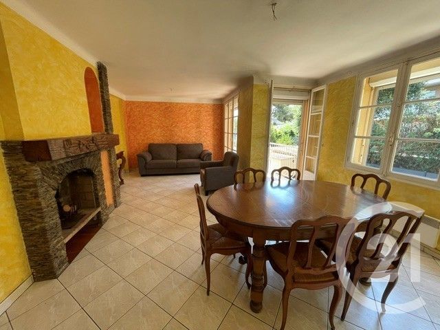 Appartement F5 à vendre - 5 pièces - 77.5 m2 - LA SEYNE SUR MER - 83 - PROVENCE-ALPES-COTE-D-AZUR - Century 21 Cap Sicié Immobilier