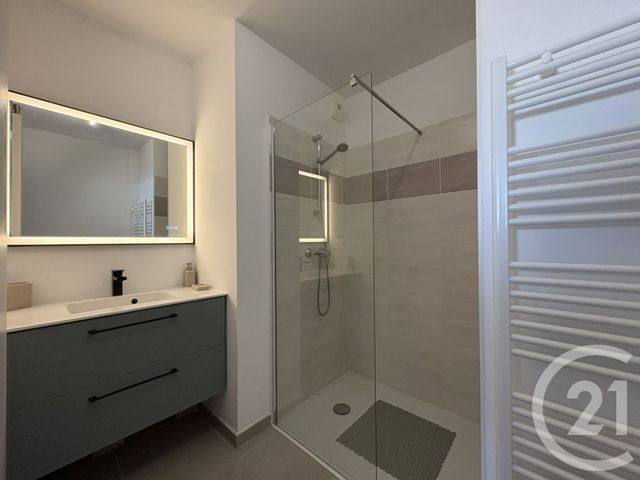 Appartement F4 à vendre - 4 pièces - 82.87 m2 - LA SEYNE SUR MER - 83 - PROVENCE-ALPES-COTE-D-AZUR - Century 21 Cap Sicié Immobilier