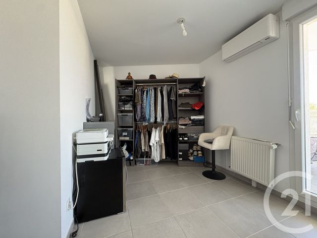 Appartement F4 à vendre - 4 pièces - 82.87 m2 - LA SEYNE SUR MER - 83 - PROVENCE-ALPES-COTE-D-AZUR - Century 21 Cap Sicié Immobilier