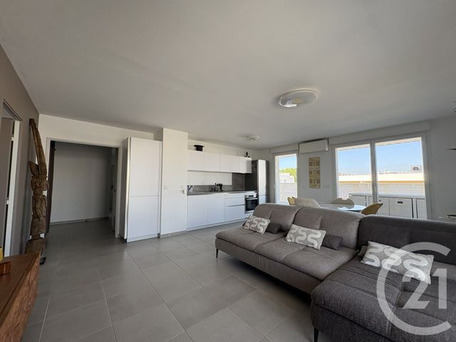 Appartement F4 à vendre - 4 pièces - 82.87 m2 - LA SEYNE SUR MER - 83 - PROVENCE-ALPES-COTE-D-AZUR - Century 21 Cap Sicié Immobilier
