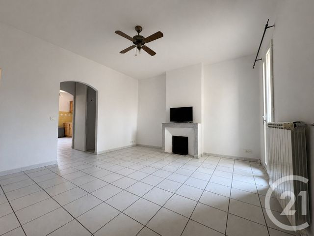 Appartement F3 à vendre - 3 pièces - 71.64 m2 - LA SEYNE SUR MER - 83 - PROVENCE-ALPES-COTE-D-AZUR - Century 21 Cap Sicié Immobilier