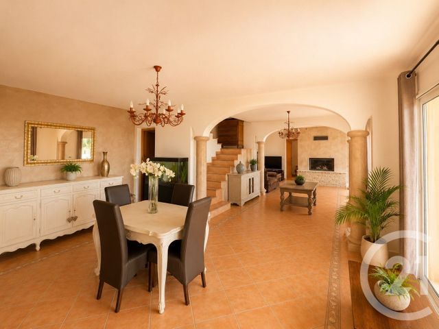 maison à vendre - 10 pièces - 225.0 m2 - OLLIOULES - 83 - PROVENCE-ALPES-COTE-D-AZUR - Century 21 Cap Sicié Immobilier