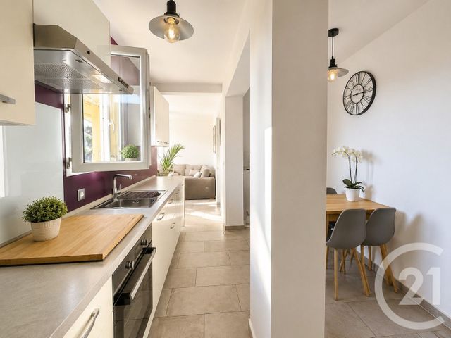maison à vendre - 10 pièces - 225.0 m2 - OLLIOULES - 83 - PROVENCE-ALPES-COTE-D-AZUR - Century 21 Cap Sicié Immobilier