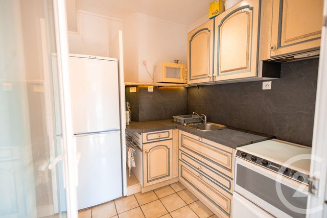 maison à vendre - 8 pièces - 239.0 m2 - OLLIOULES - 83 - PROVENCE-ALPES-COTE-D-AZUR - Century 21 Cap Sicié Immobilier