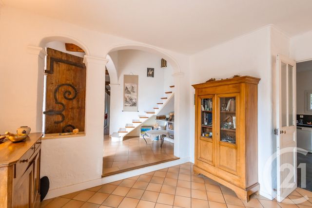 maison à vendre - 8 pièces - 239.0 m2 - OLLIOULES - 83 - PROVENCE-ALPES-COTE-D-AZUR - Century 21 Cap Sicié Immobilier